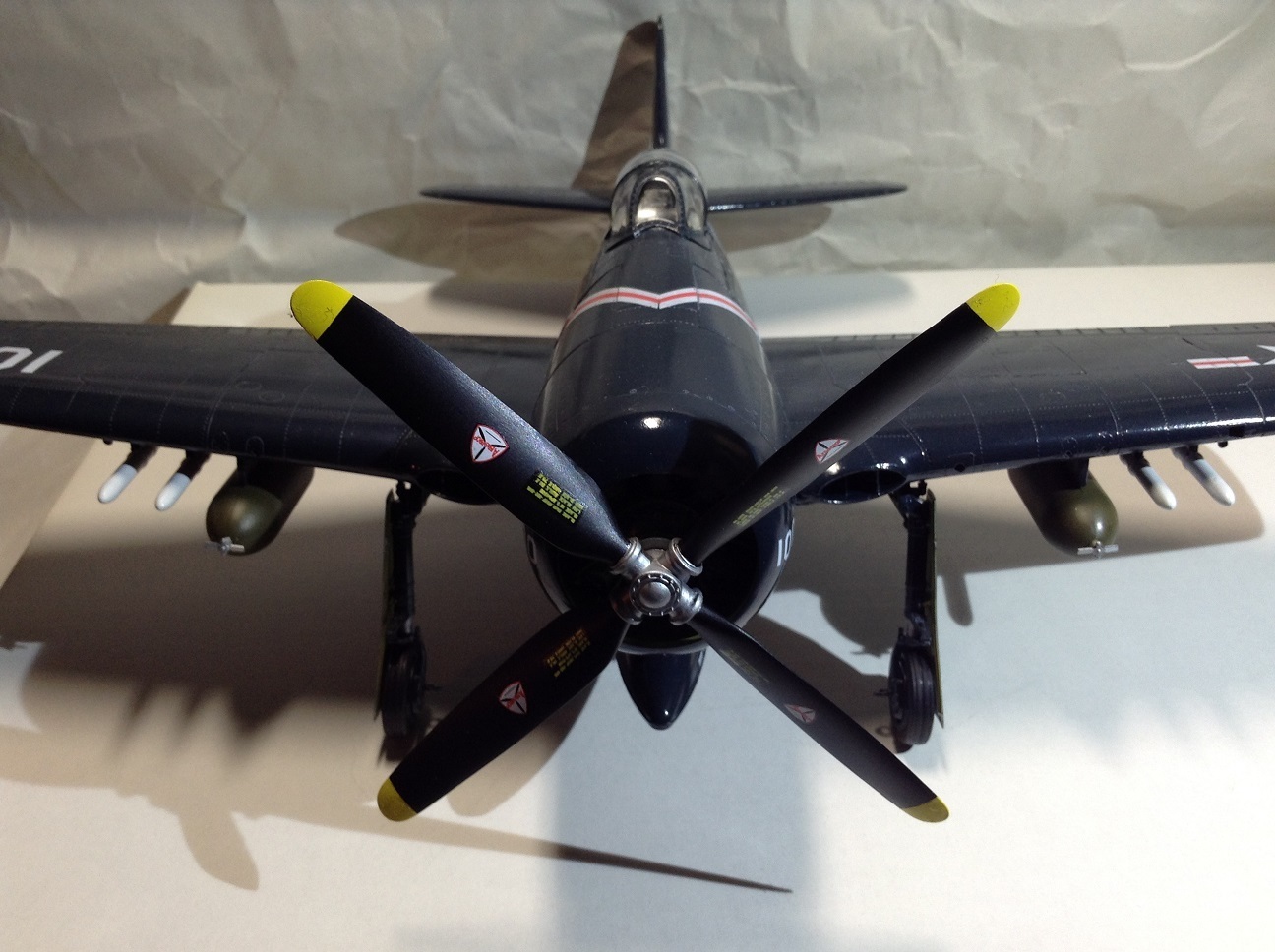 1/32】F8Fベアキャット【モノクローム社】: 筆塗りでミリタリー 1/32】F8Fベアキャット【モノクローム社】: 筆塗りでミリタリー